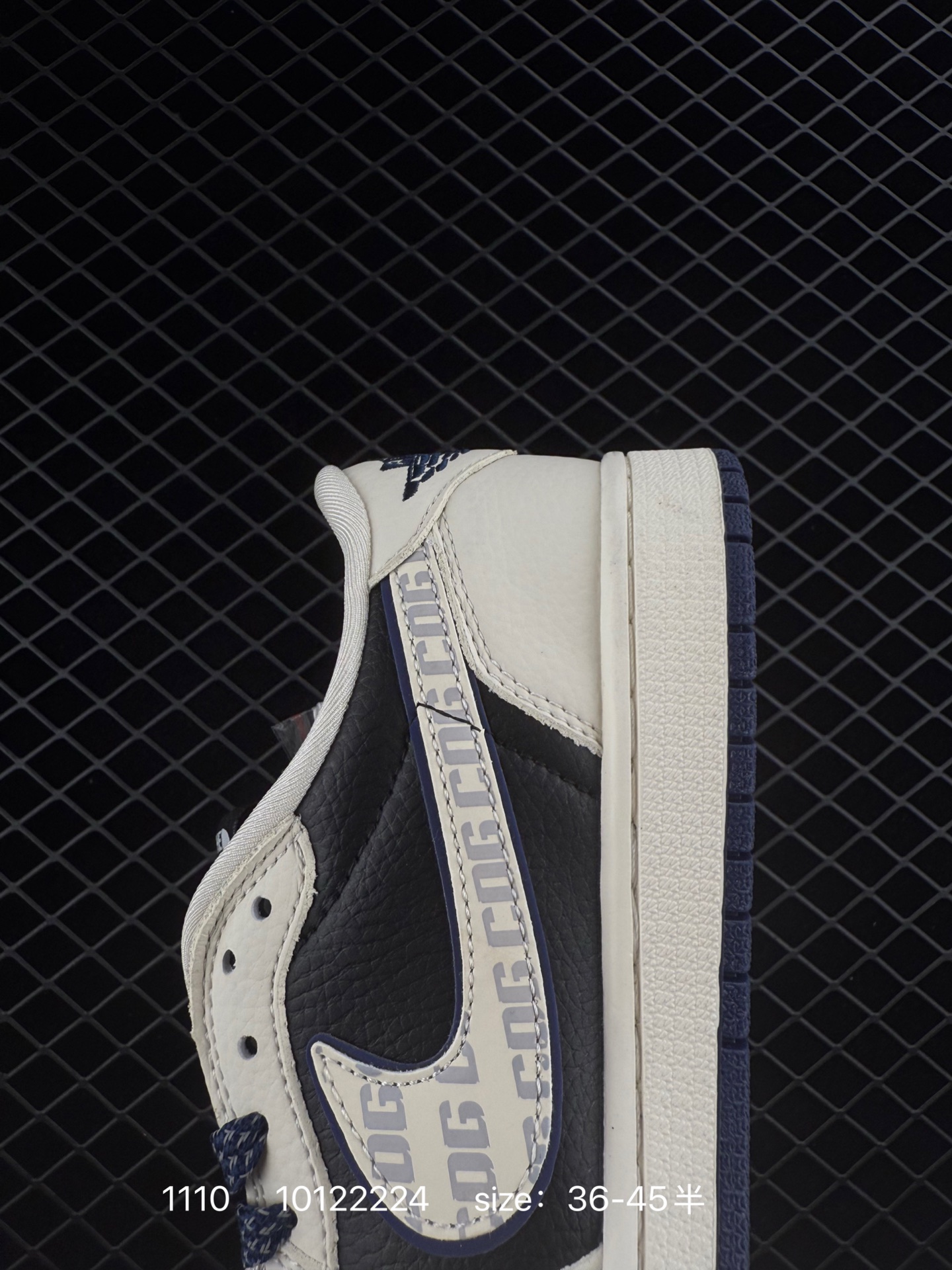 Nike Air Jordan 1 x Travis Scott AJ1